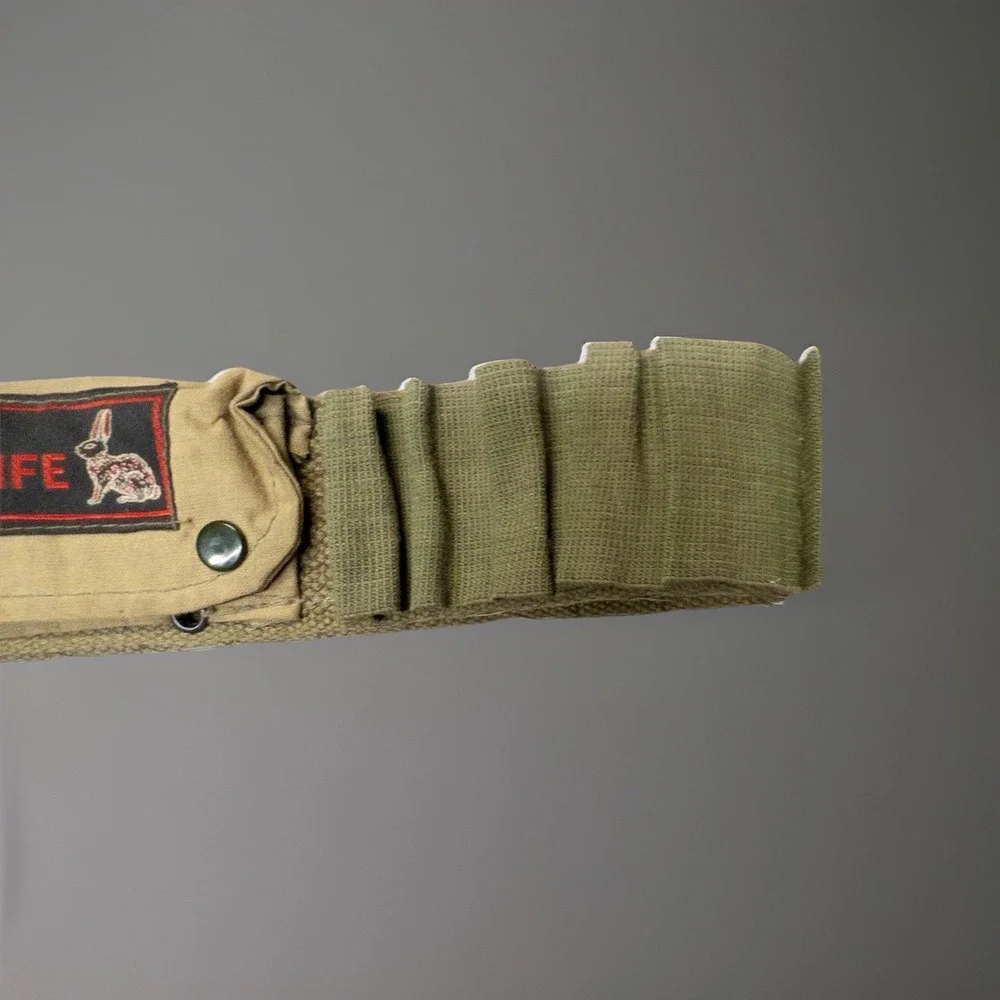 The Unbranded Brand vtg military